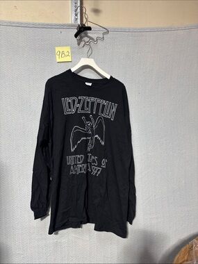 Led Zeppelin XL long sleeve tee
